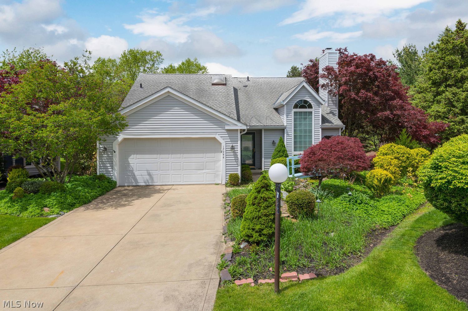 17944 Framingham Oval Strongsville OH 44136