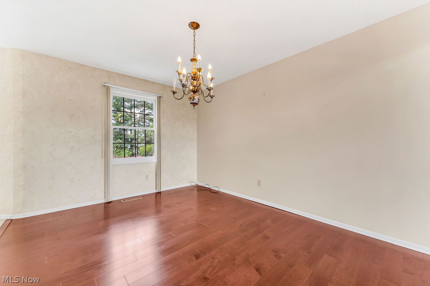 17944 Framingham Oval Strongsville OH 44136