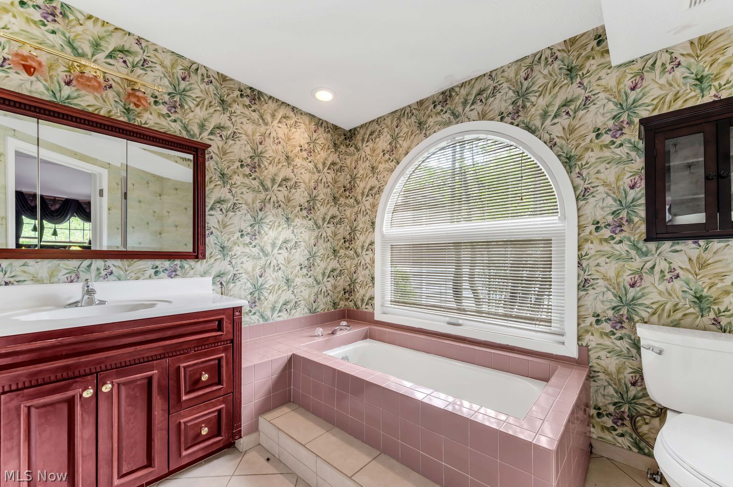 17944 Framingham Oval Strongsville OH 44136