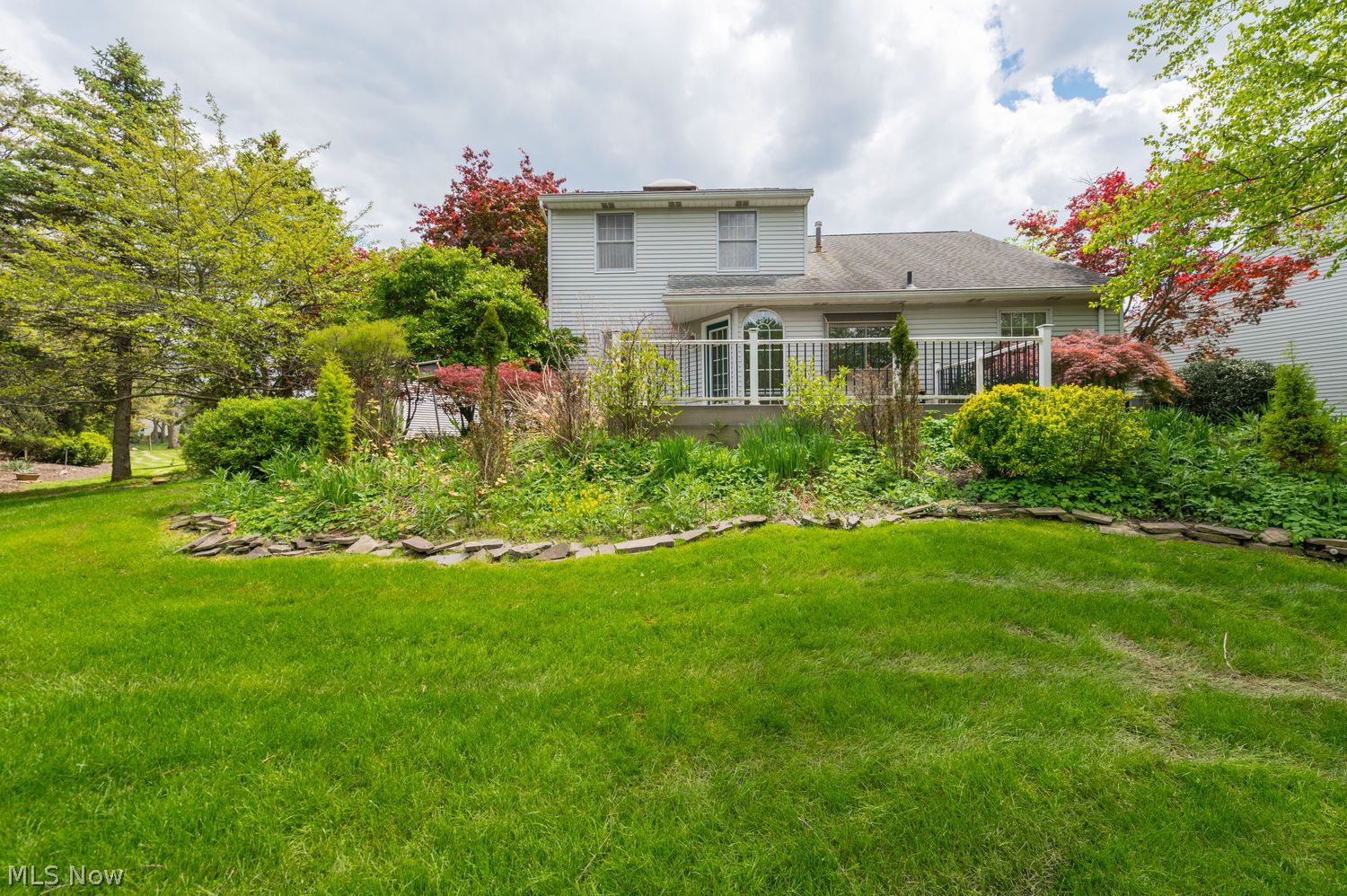 17944 Framingham Oval Strongsville OH 44136