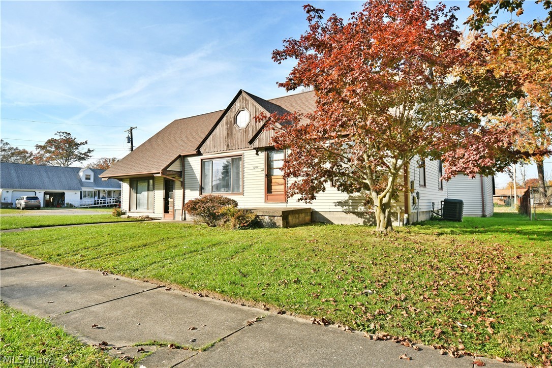 1346 Riverview Street NW Warren OH 44485