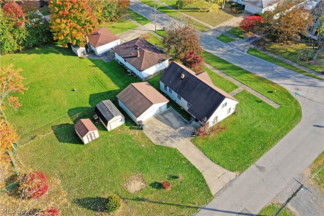 1346 Riverview Street NW Warren OH 44485
