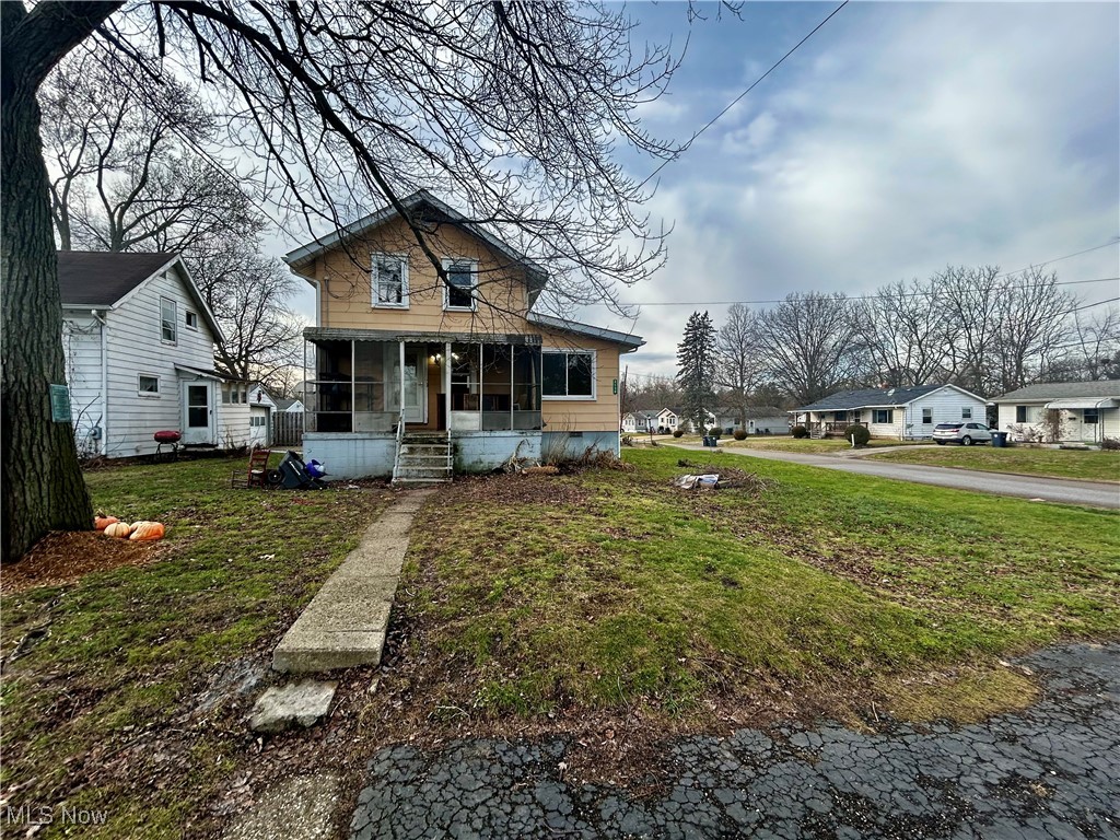 2138 East Avenue Akron OH 44314