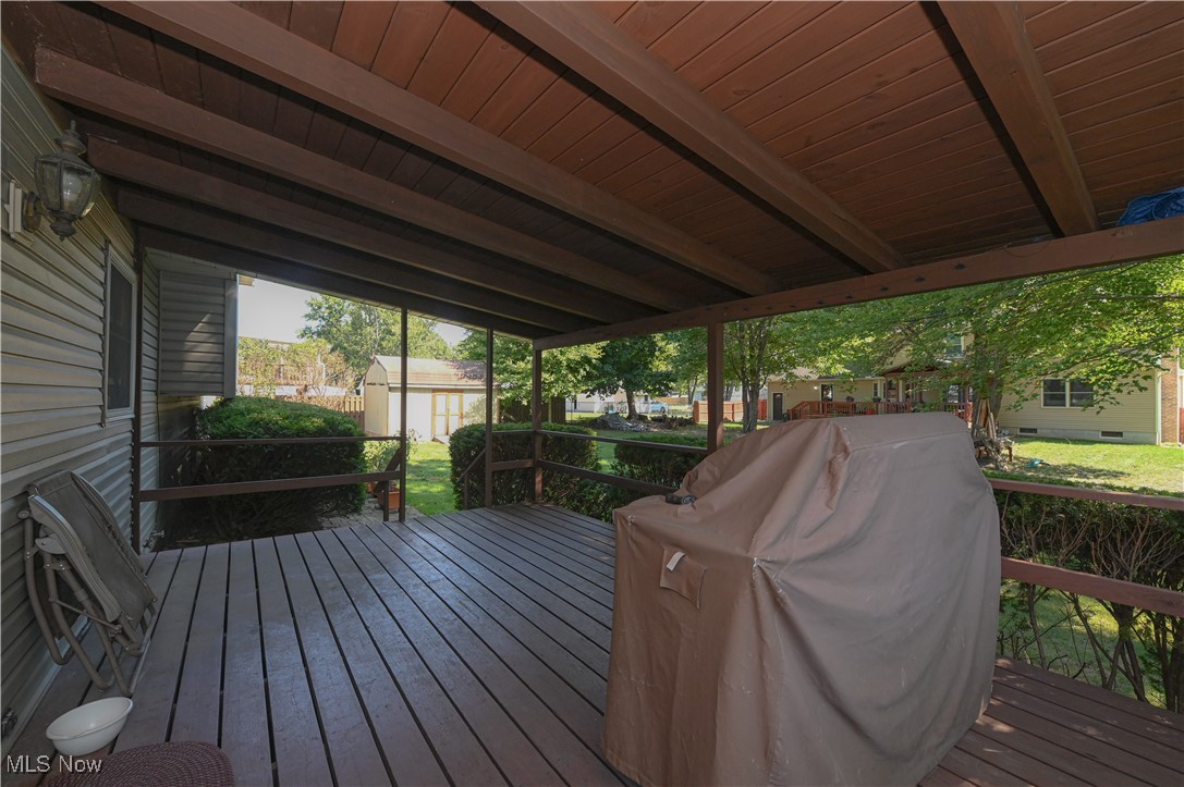 1933 Issaquah Street Cuyahoga Falls OH 44221