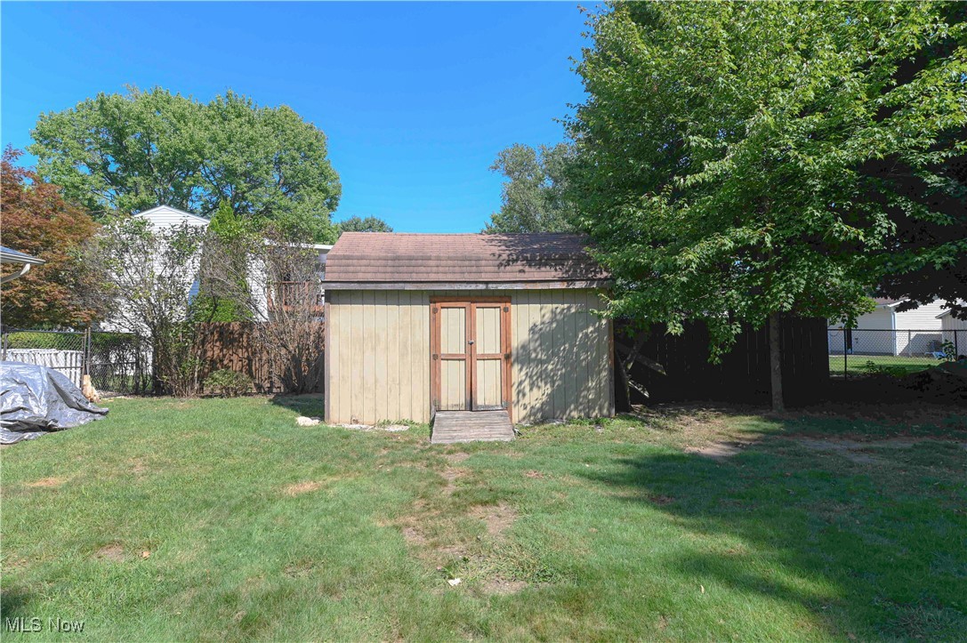 1933 Issaquah Street Cuyahoga Falls OH 44221