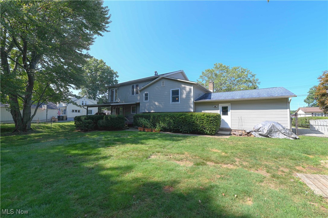 1933 Issaquah Street Cuyahoga Falls OH 44221