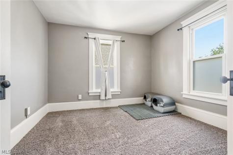 1526 Frazer Avenue NW Canton OH 44703