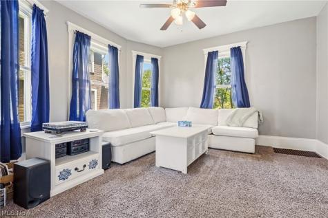 1526 Frazer Avenue NW Canton OH 44703
