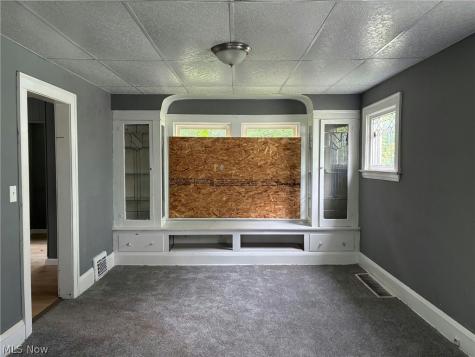 3586 E 112th Street Cleveland OH 44105