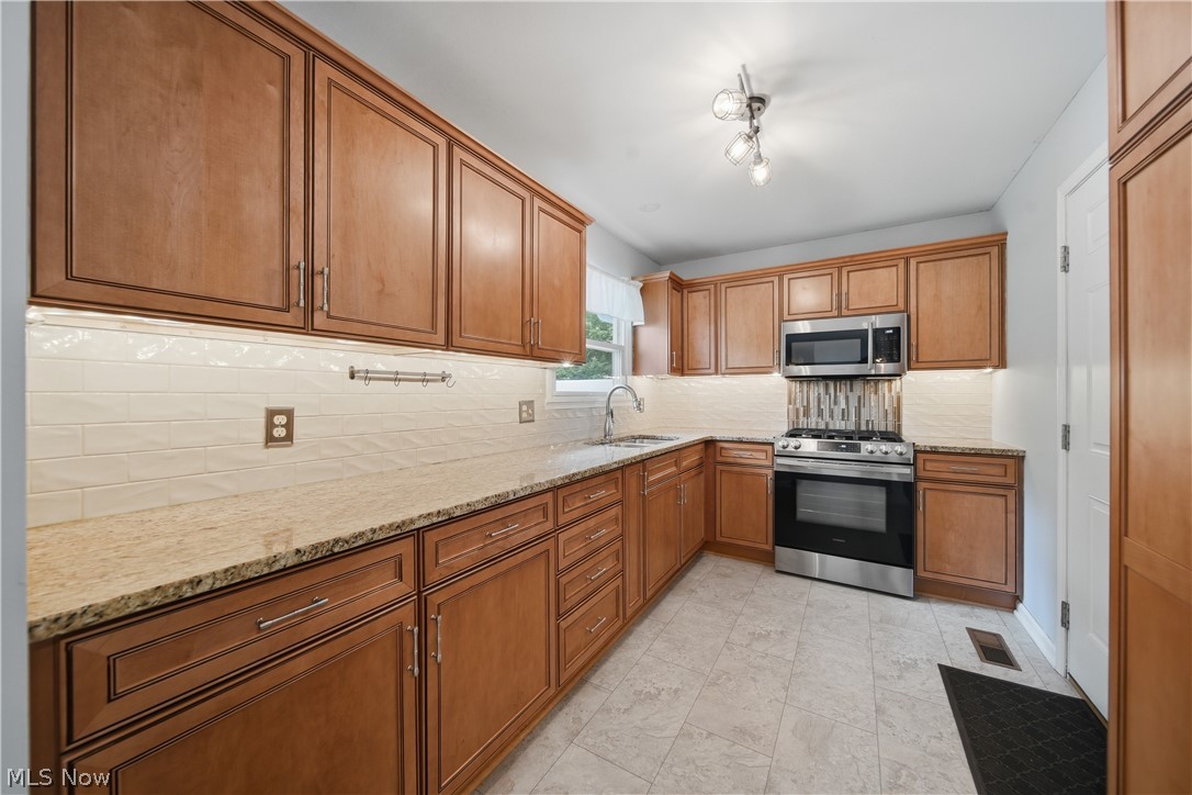 3796 Charring Cross Drive Stow OH 44224