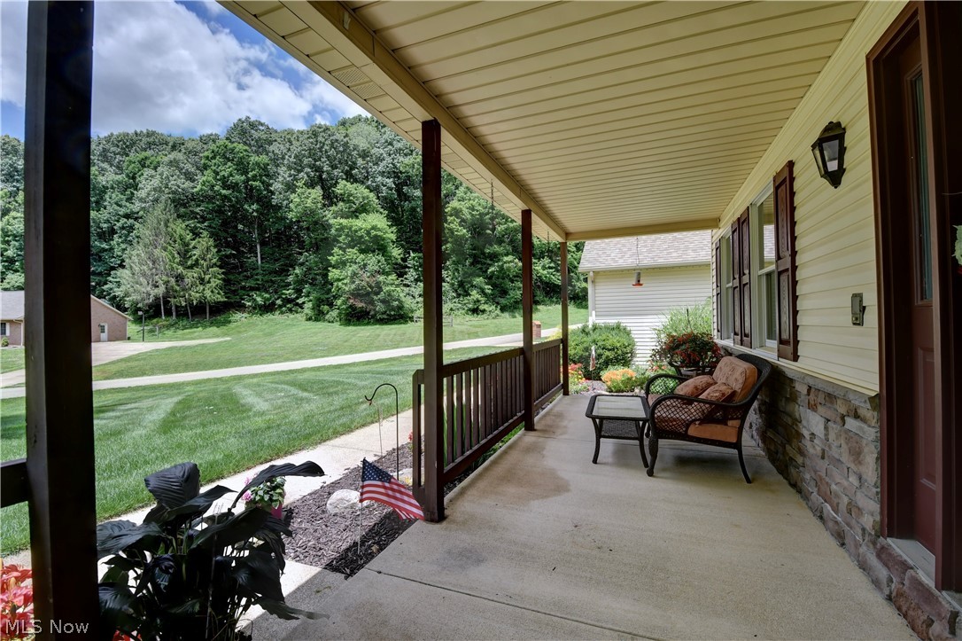 995 Clearview Drive SE New Philadelphia OH 44663