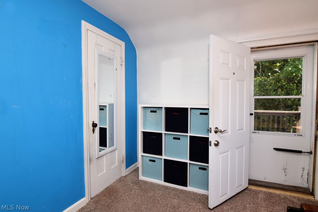 1033 Woodview Road Cleveland Heights OH 44121