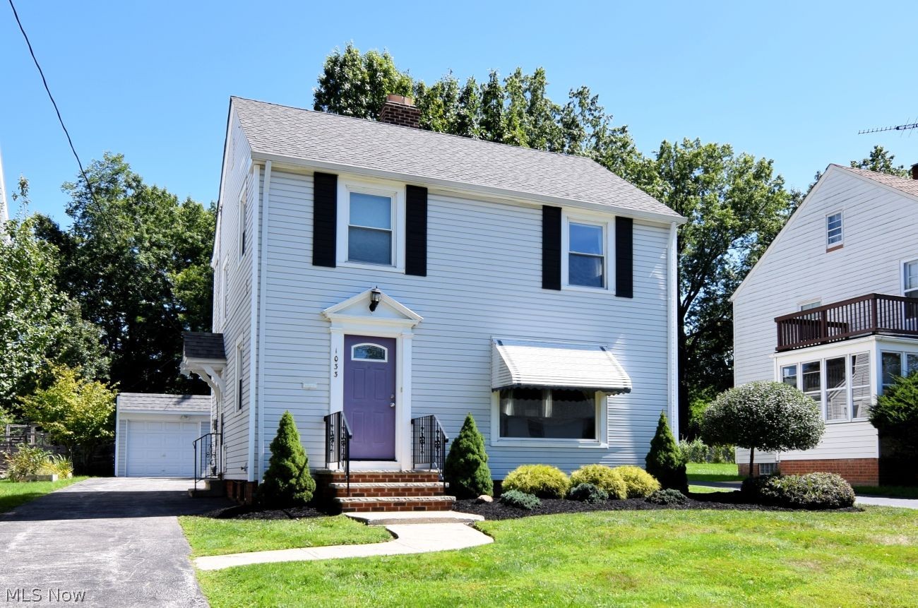 1033 Woodview Road Cleveland Heights OH 44121