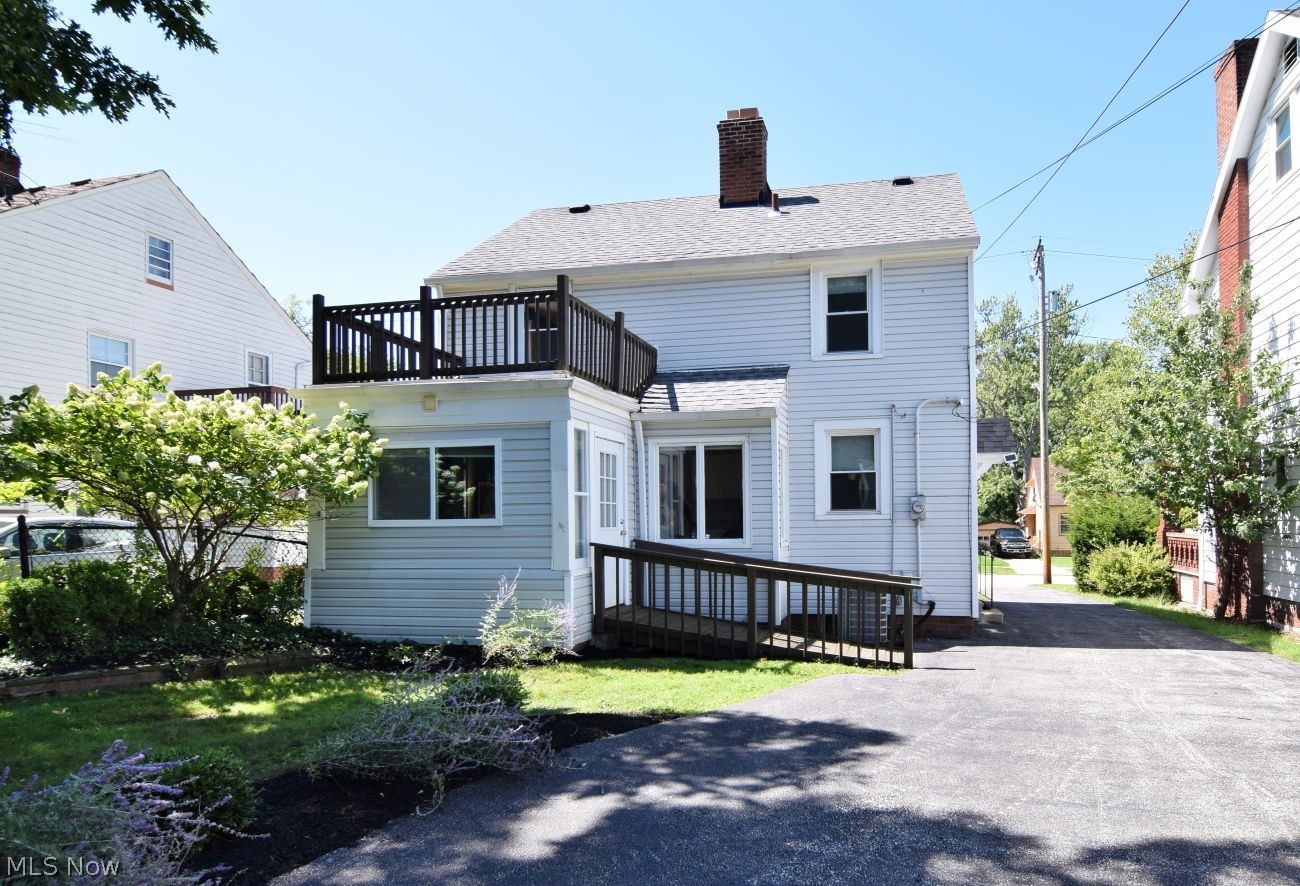 1033 Woodview Road Cleveland Heights OH 44121