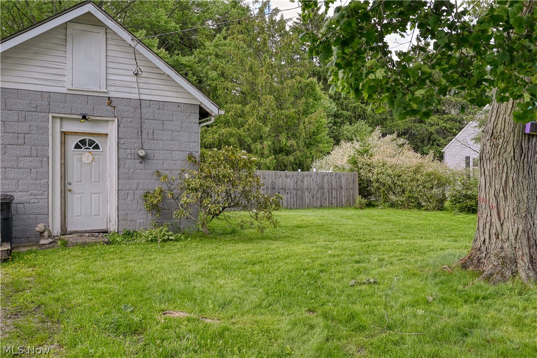 2161 Savoy Avenue Akron OH 44305