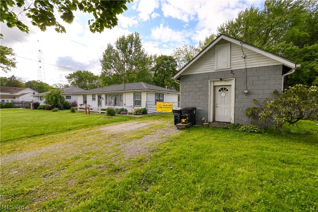 2161 Savoy Avenue Akron OH 44305