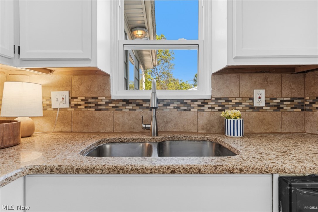 3837 Woodridge Road Cleveland Heights OH 44121