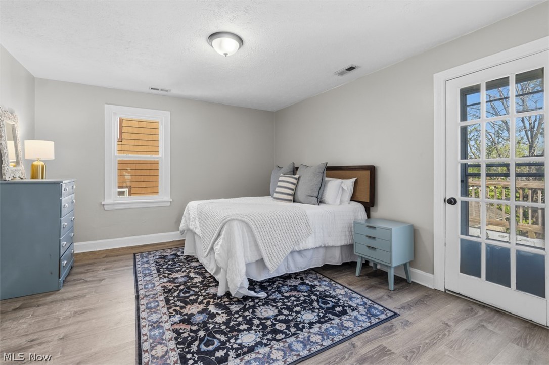 3837 Woodridge Road Cleveland Heights OH 44121