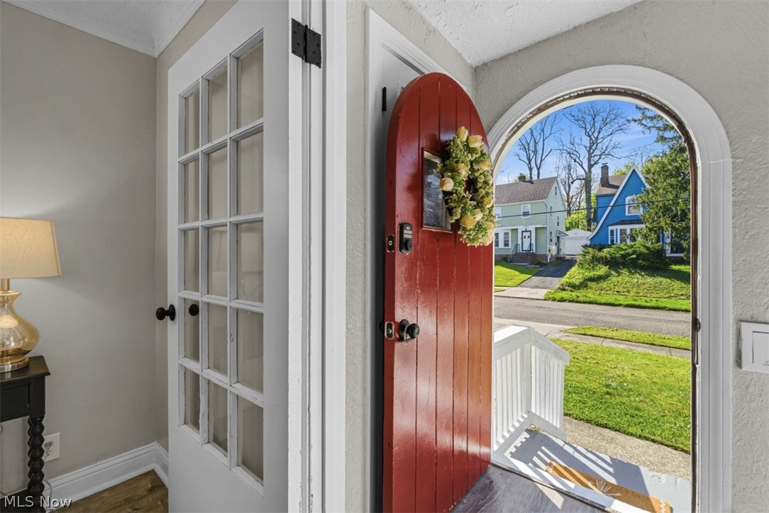 3837 Woodridge Road Cleveland Heights OH 44121