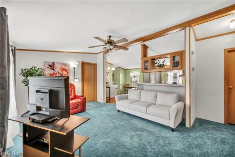 14 Cherry Lane Olmsted Twp OH 44138