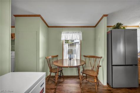 14 Cherry Lane Olmsted Twp OH 44138