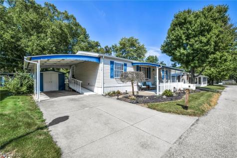14 Cherry Lane Olmsted Twp OH 44138