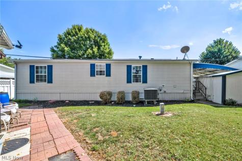 14 Cherry Lane Olmsted Twp OH 44138