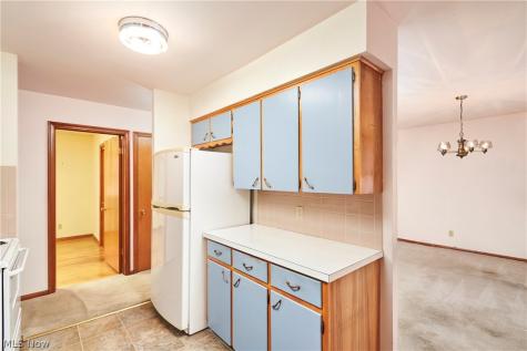 2375 Killian Road Akron OH 44312