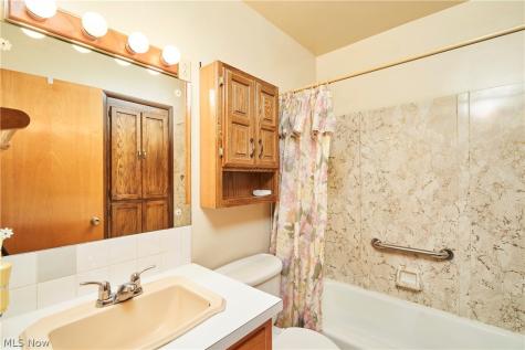 2375 Killian Road Akron OH 44312