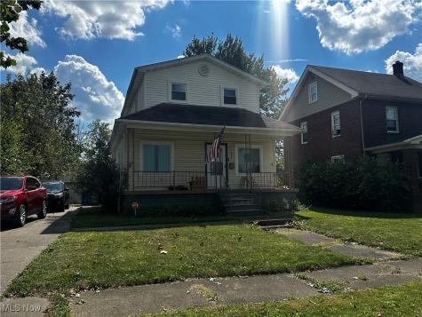 1924 E 33rd Street Lorain OH 44055
