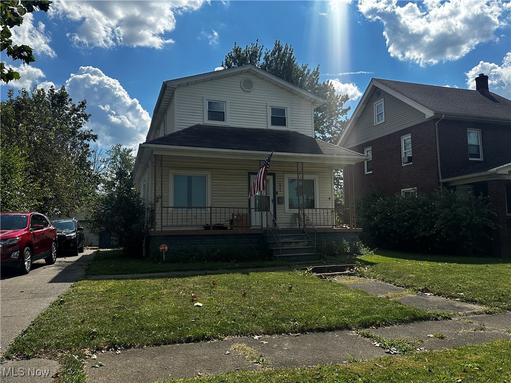 1924 E 33rd Street Lorain OH 44055