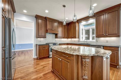 3373 Arbor Way Westlake OH 44145