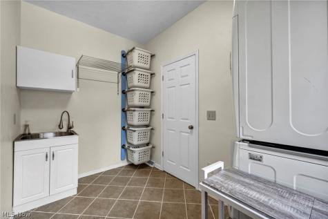 3373 Arbor Way Westlake OH 44145