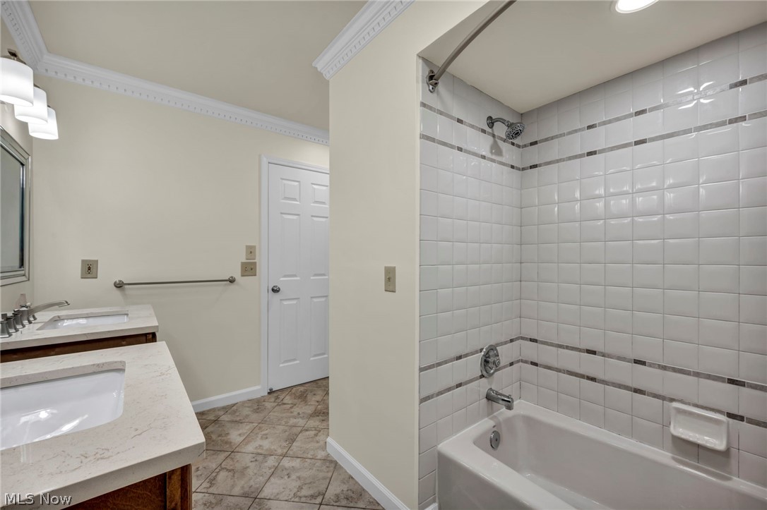 3373 Arbor Way Westlake OH 44145