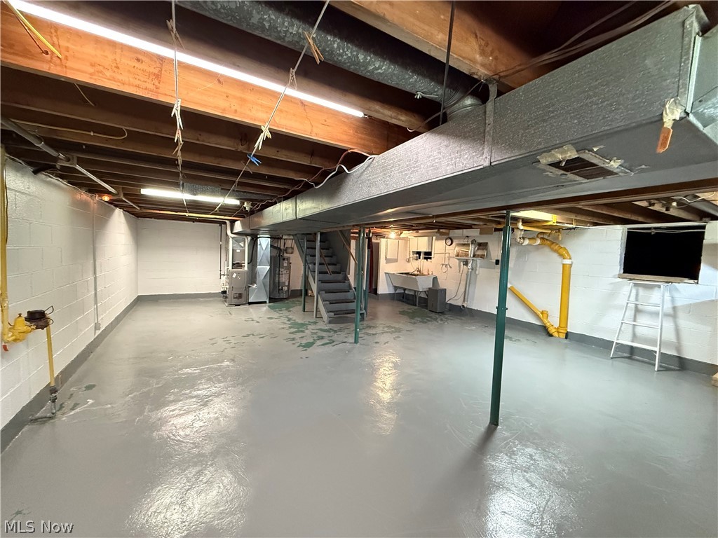 442 N Hambden Street Chardon OH 44024