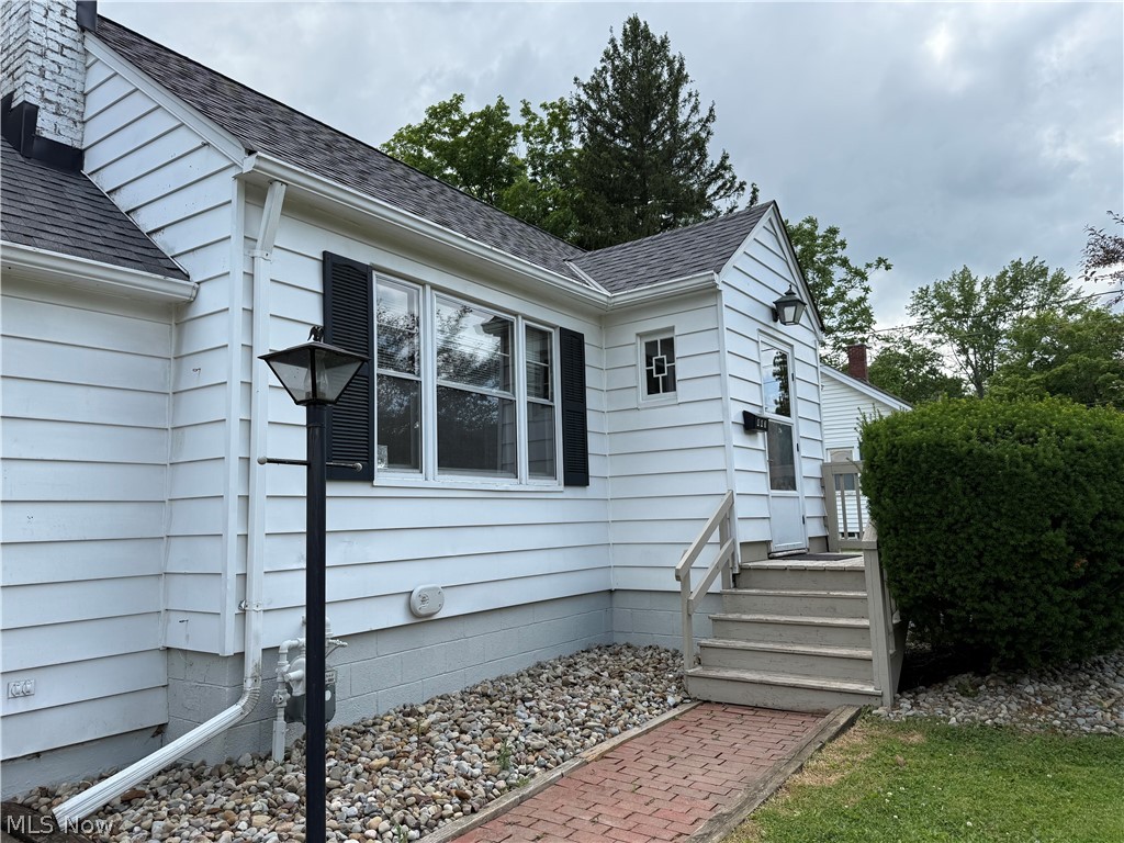442 N Hambden Street Chardon OH 44024