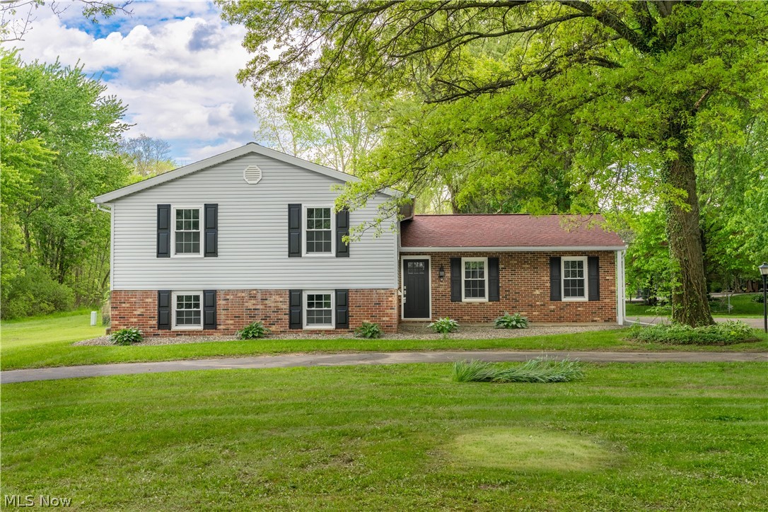 6518 Lorraine Avenue NW Massillon OH 44646