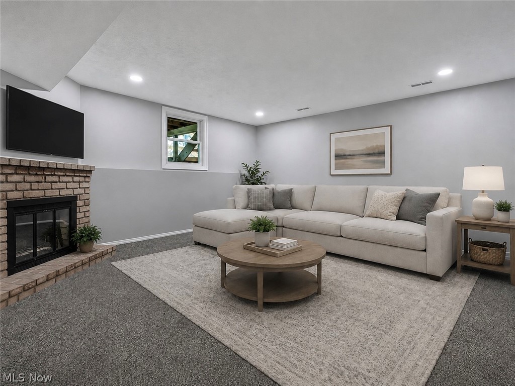 6518 Lorraine Avenue NW Massillon OH 44646