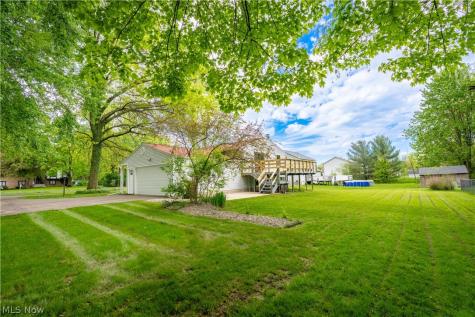 6518 Lorraine Avenue NW Massillon OH 44646