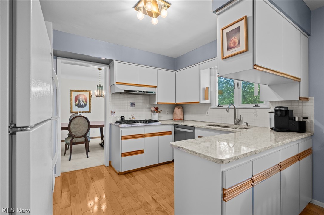 5431 Golfway Lane Lyndhurst OH 44124