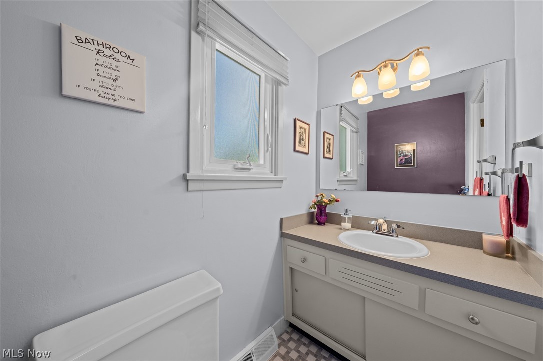 5431 Golfway Lane Lyndhurst OH 44124