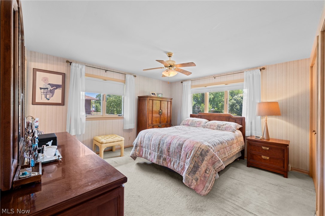 5431 Golfway Lane Lyndhurst OH 44124