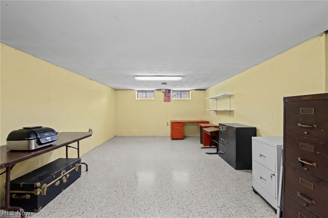 5431 Golfway Lane Lyndhurst OH 44124