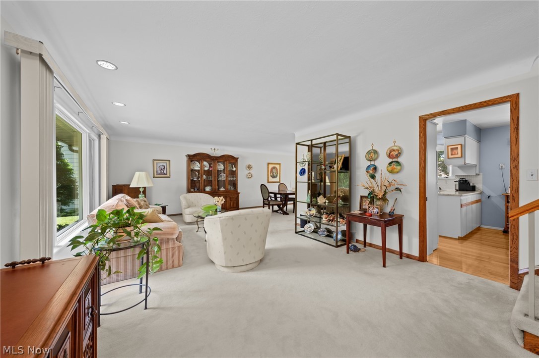 5431 Golfway Lane Lyndhurst OH 44124