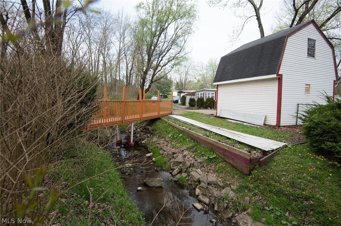 29 Wilderness Court Warren OH 44481