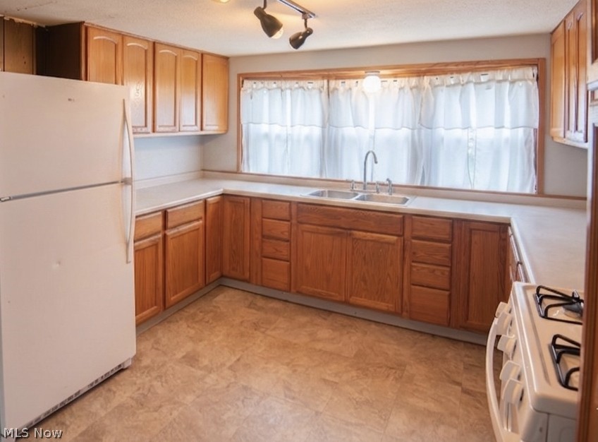 29 Wilderness Court Warren OH 44481