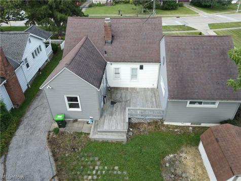 1703 E 300th Street Wickliffe OH 44092