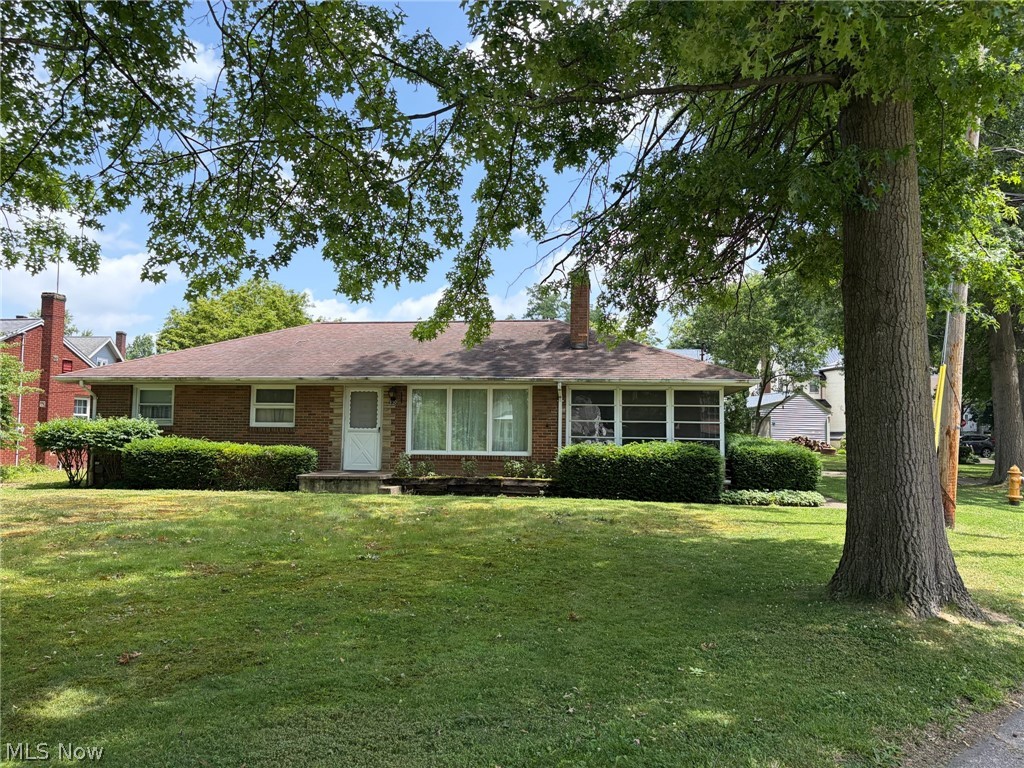 950 Home Circle Salem OH 44460