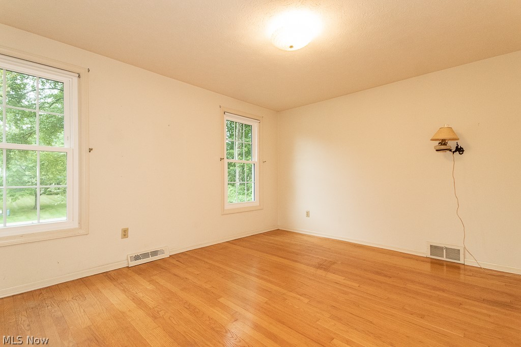 6555 Creekside Trail Solon OH 44139