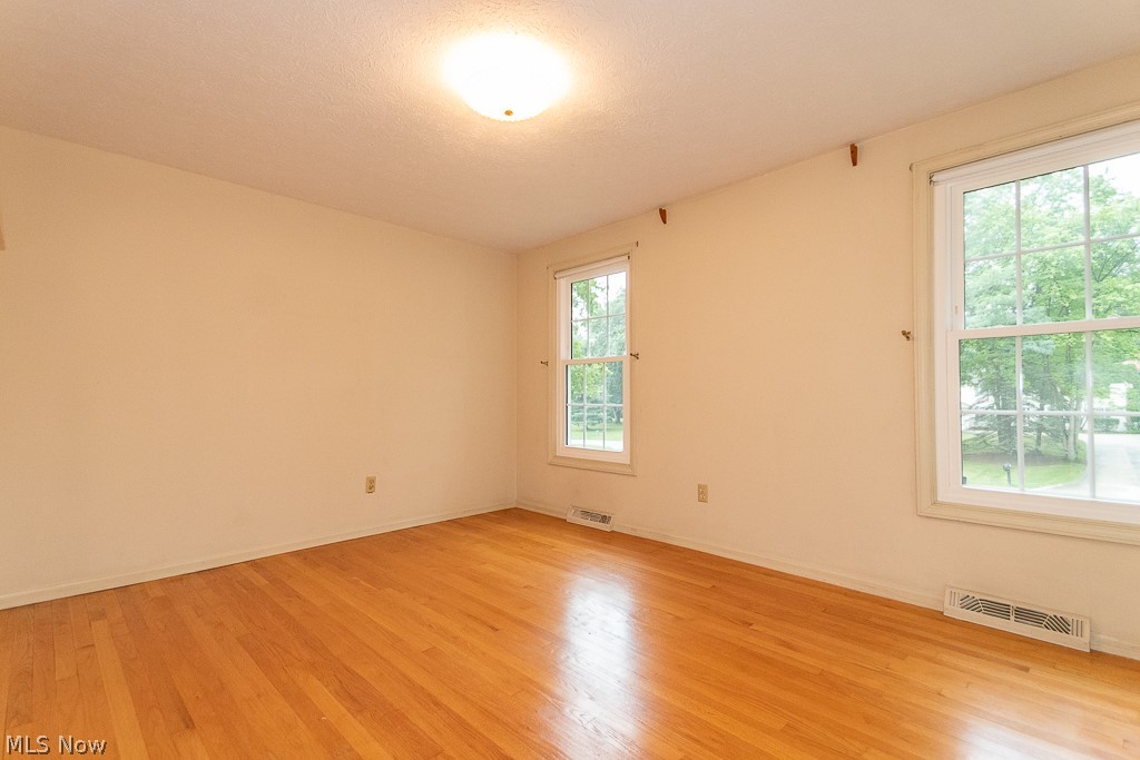6555 Creekside Trail Solon OH 44139